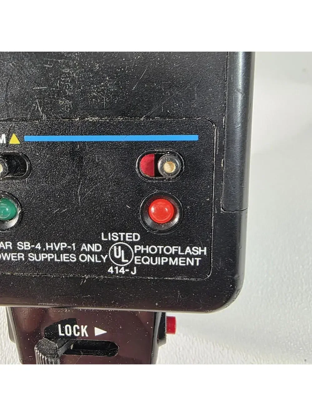 Vivitar Zoom Thyristor 2500 Shoe Mount Universal Electronic Flash Tilt Head Read